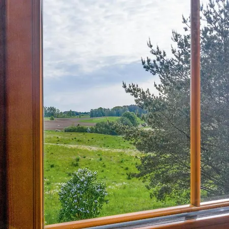 2 Bedroom Cozy In Apartament Sorkwity